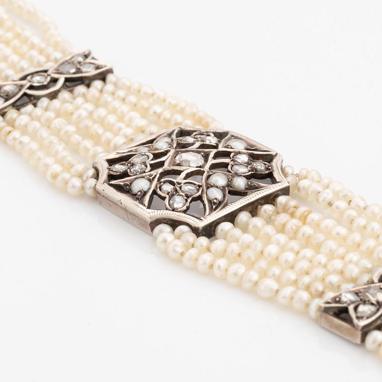 Seed pearl and rose cut diamond bracelet.
