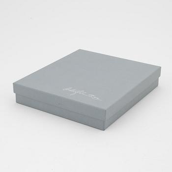 Charlotte Gyllenhammar, multipel signerad och numrerad 58/100, 2012.