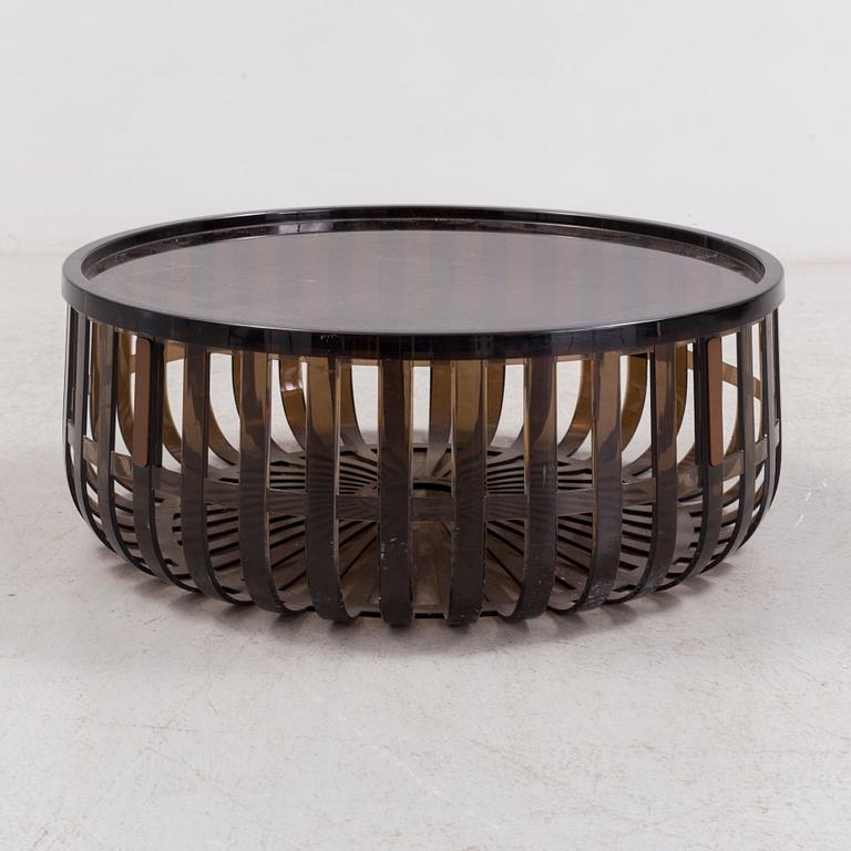 A coffe table "Panier", Ronan and Erwan Bouroullec forr Kartell.