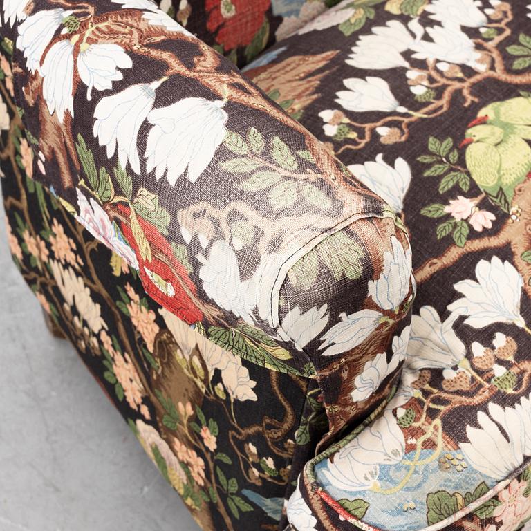 Josef Frank, sofa, model B 678, Svenskt Tenn, mid 20th century.