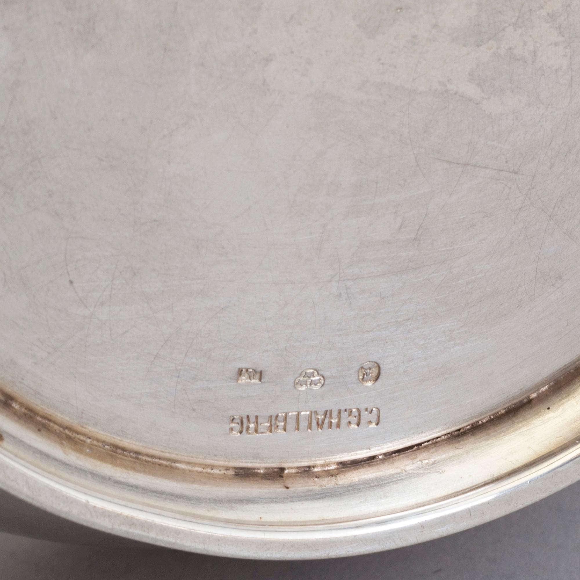 A Swedish Art Nouveau silver bowl, maker's mark CG Hallberg, Stockholm, 1903.