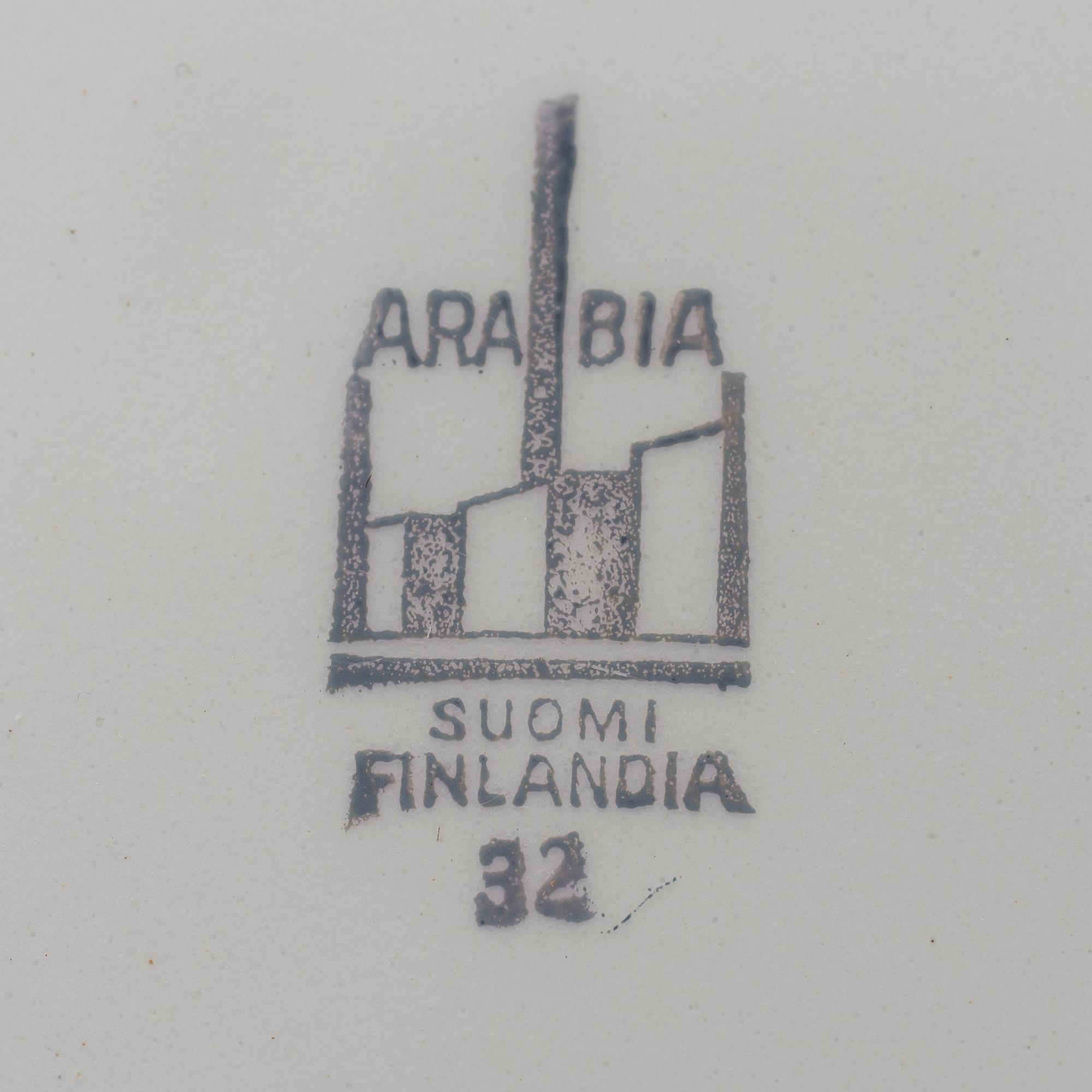 Dinnerware, 42 pieces, Arabia, Finland, 1932-1949.