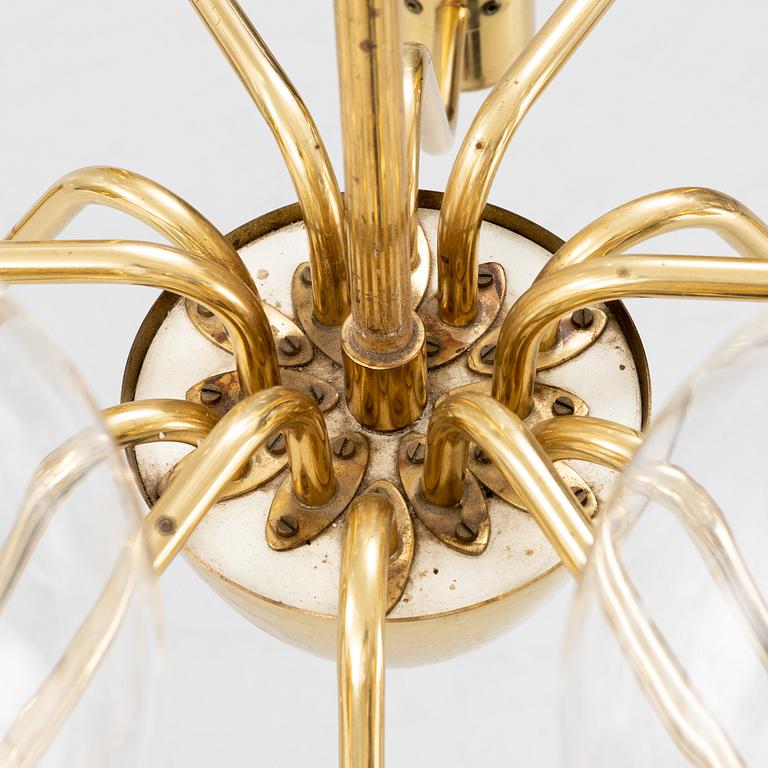 Hans-Agne Jakobsson, a 'Patricia T-372-12' brass and glass chandelier, Markaryd second half of the 20th century.