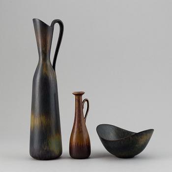 GUNNAR NYLUND, two stoneware vases with handles and a bowl, Rörstrand 1950-60's.