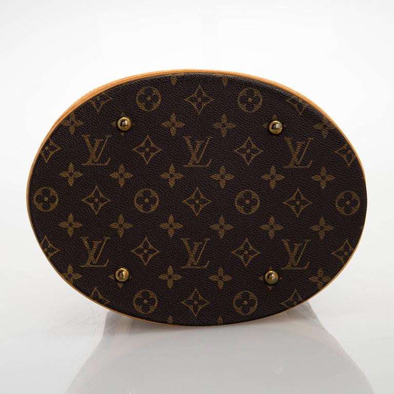 Louis Vuitton, a Monogram Canvas 'Bucket' bag with pochette.