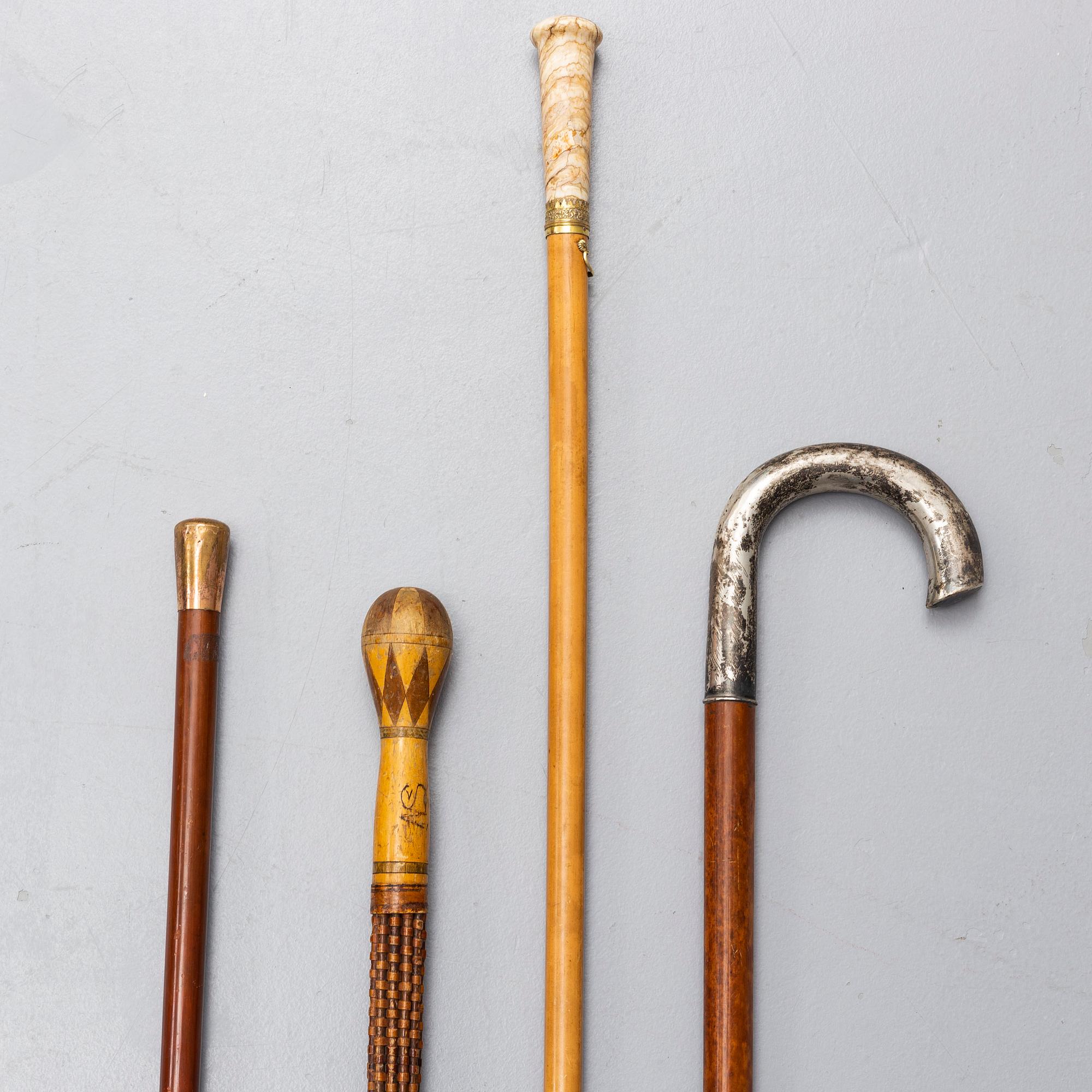 KÄPPAR 4 stycken, mestadels 1800-tal.