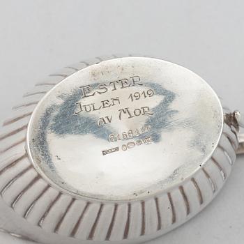 A silver mocha pot, creamer and sugar bowl, swedish import mark of NL Dahlström & Co, Örebro 1930.