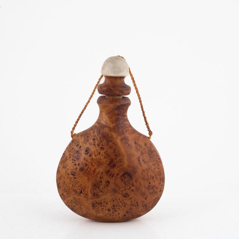 Lars Levi Sunna, a birch flask, signed.