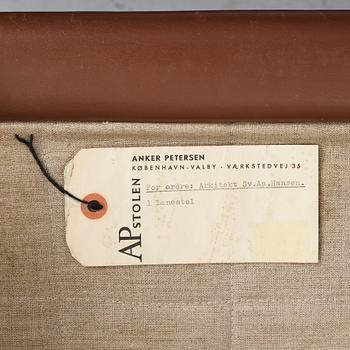 Hans J. Wegner, a pair of "AP-65" easy chairs with stools, AP-stolen, Denmark 1960's.