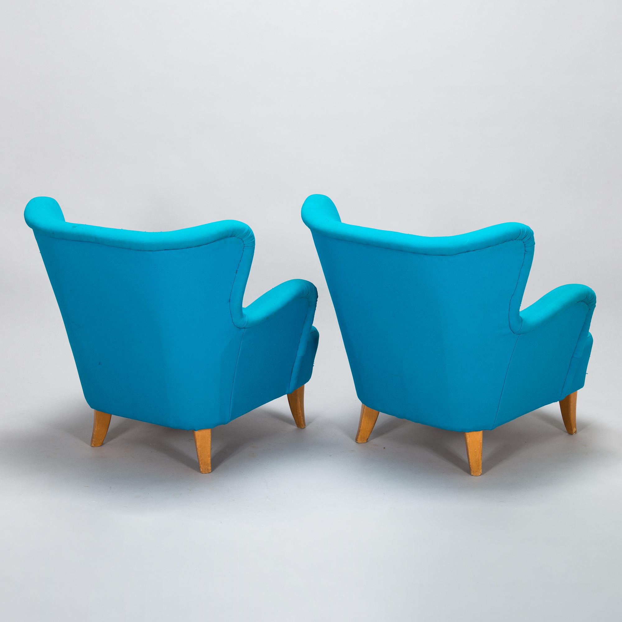 Ilmari Lappalainen, a pair of mid-20th-century 'Laila' armchairs for Asko, Finland.