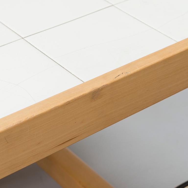 Alvar Aalto, tarjoiluvaunu, malli 900, Artek, 1970-luku.