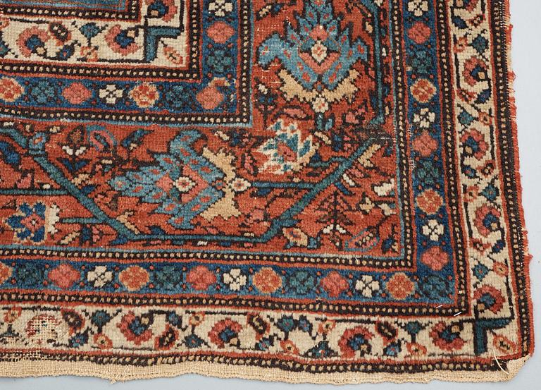 MATTA, antik/semiantik Feraghan. Ca 381,5 x 261,5 cm.