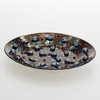 Birger Kaipiainen, a decorative ceramic plate, signed Kaipiainen Arabia.