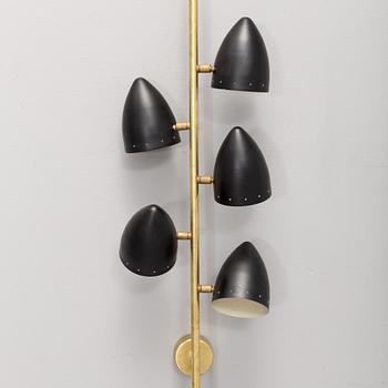 VÄGGLAMPA, mässing, Italien, 1960-tal.