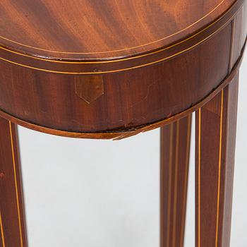 Sidobord, 1800-talets första hälft.