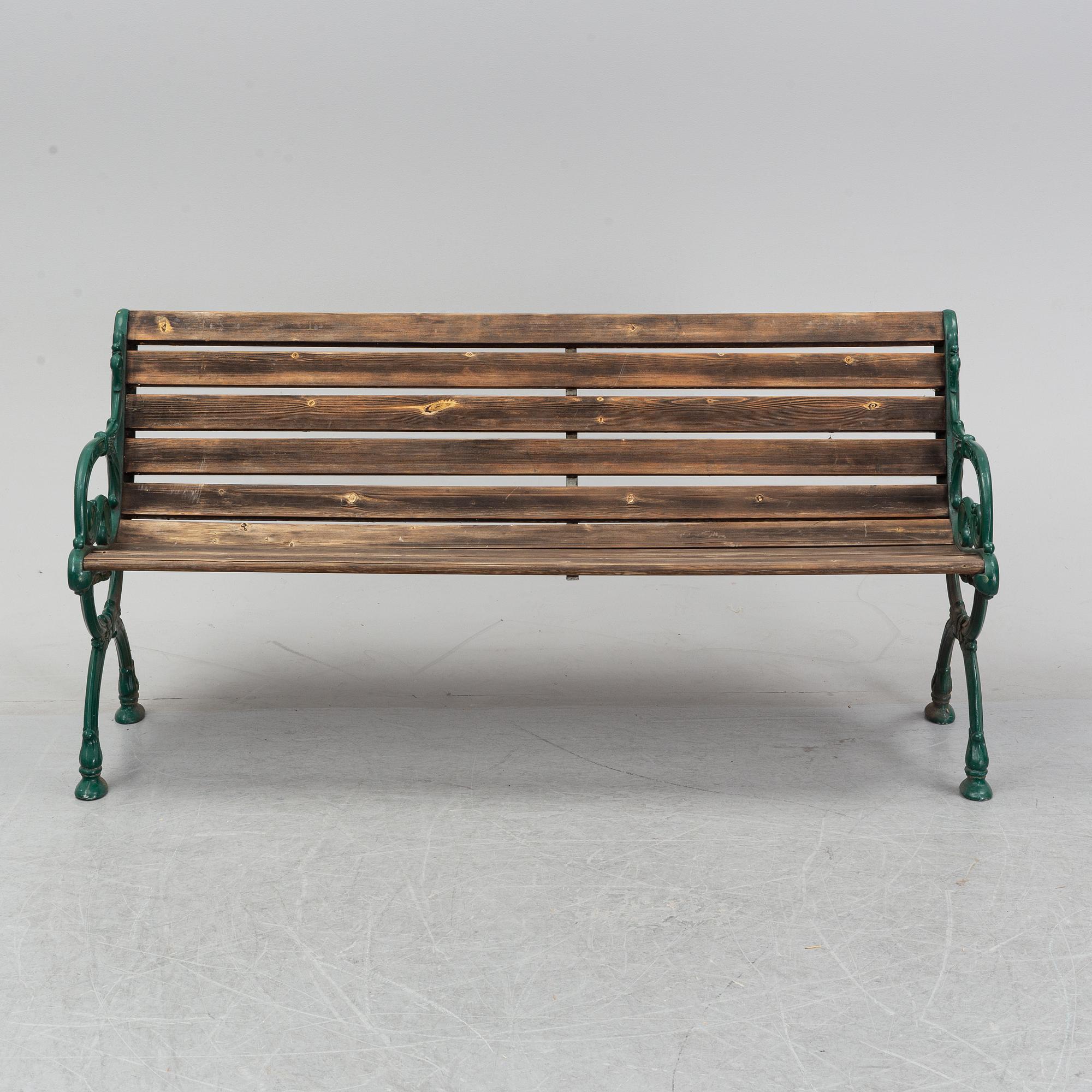 A five piece Byarum suite of garden furniture, late 20th Century.