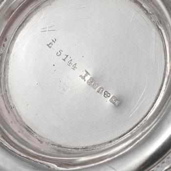KAFFEKANNA, silver, troligen Carl August Björklund, Stockholm, 1883. Vikt 475 g.