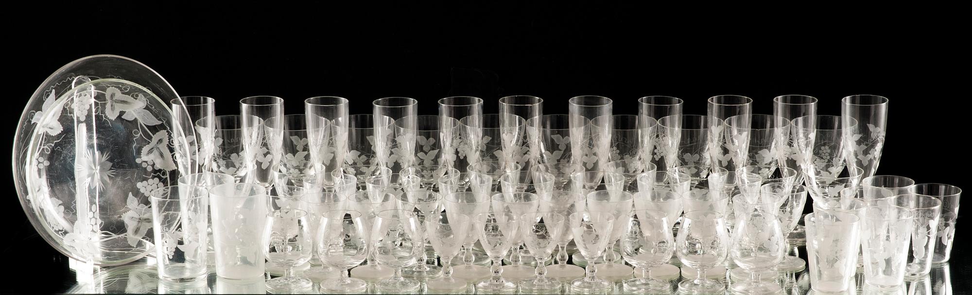 GLASSERVIS, 73 delar, "Savoy", Riihimäki, 1900-talets mitt.