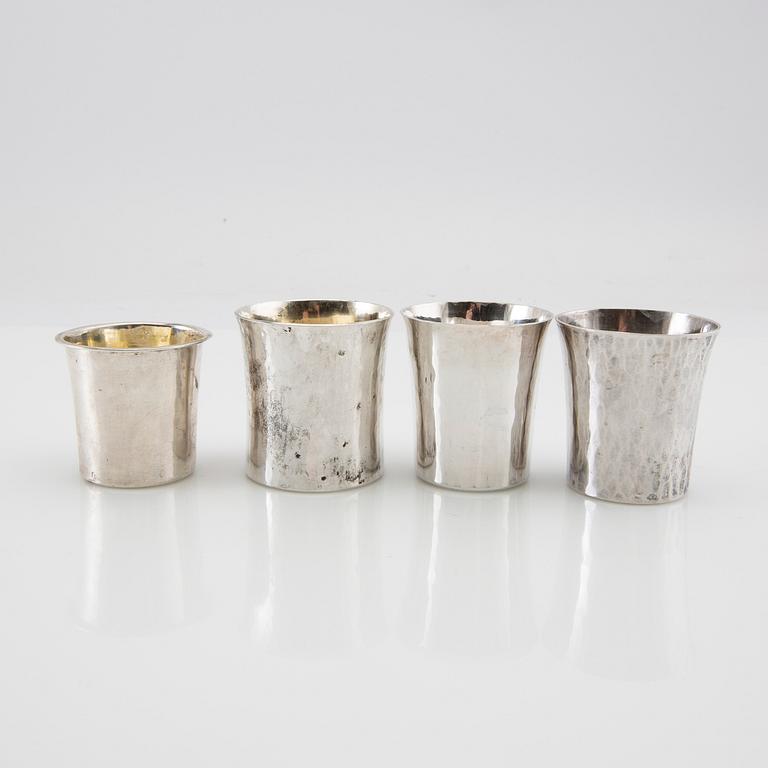 A collection of cups 12 pcs silver 18th/19th century.
