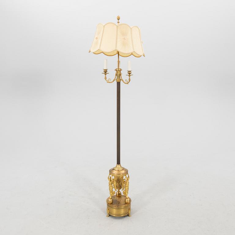 Golvlampa empire-stil 1900-talets första hälft/mitt.