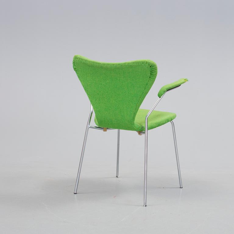 KARMSTOL, "Sjuan", Arne Jacobsen, Fritz Hansen.