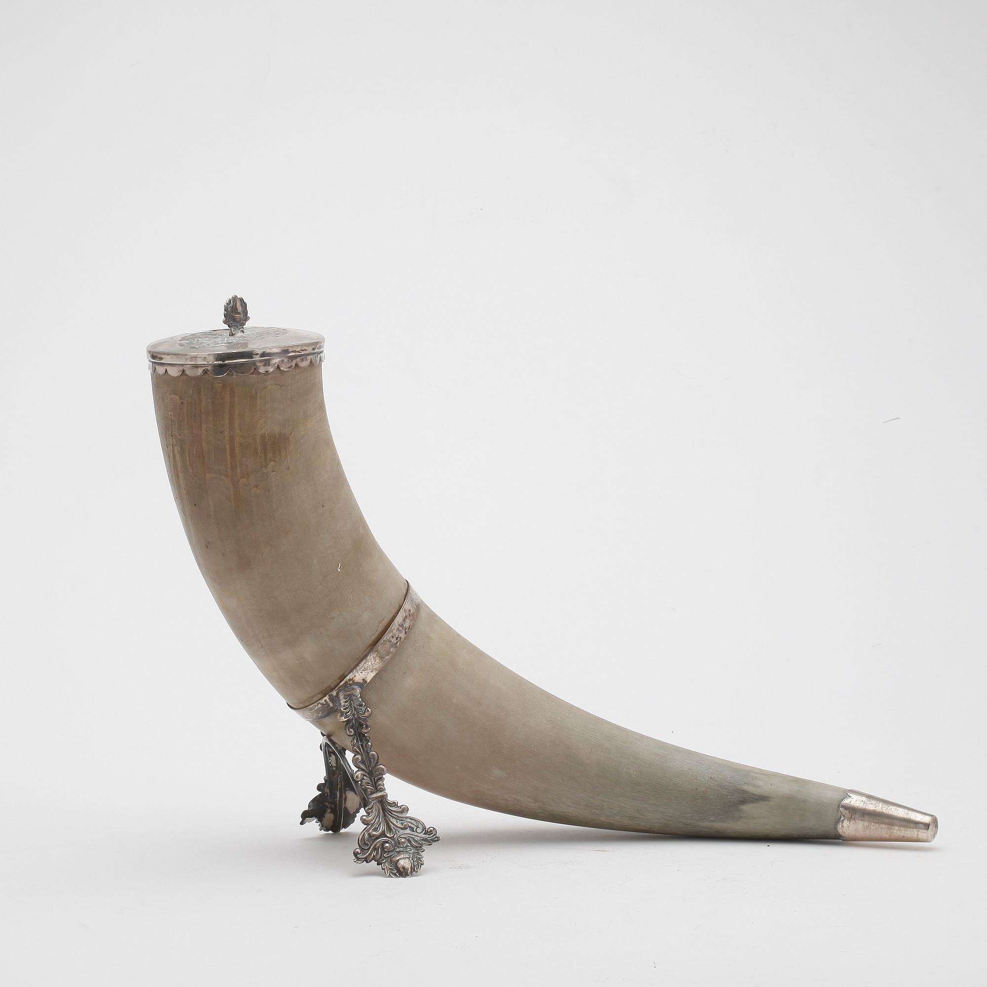 DRYCKESHORN, ett par, 1900-talets första hälft.