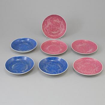A set of seven chinese sgrafitto porcelain dishes, early 20th century.