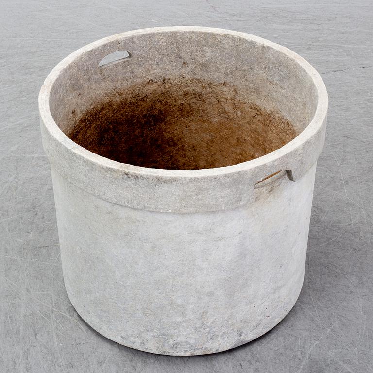 SIGNE PERSSON-MELIN, a large flower container, 20th century.