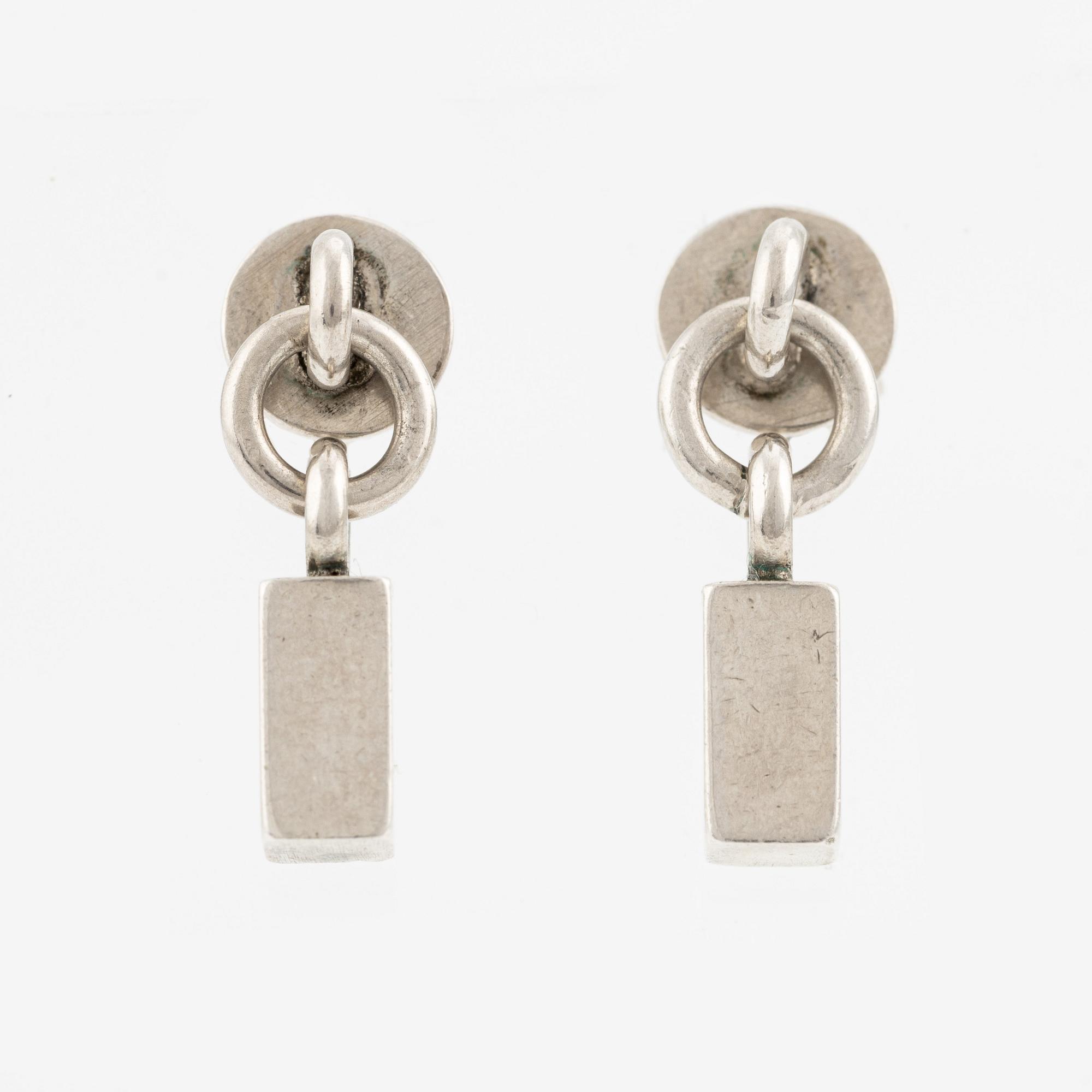 Wiwen Nilsson necklace/bracelet and earrings, silver.