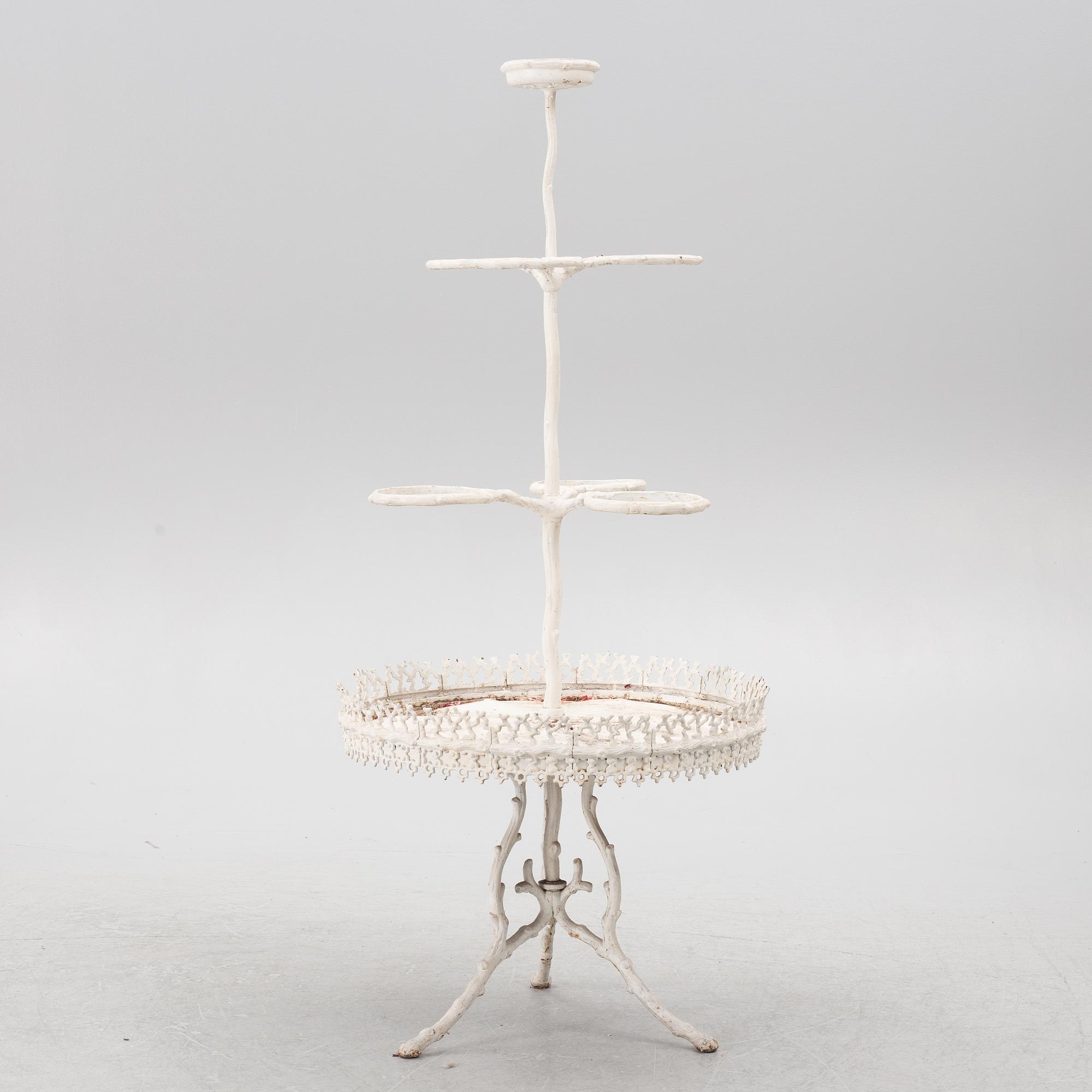 Flower table, first half of the 20th century.