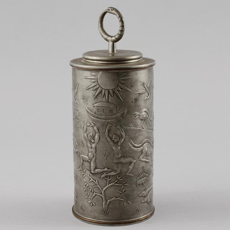 A Nils Fougstedt pewter box, Svenskt Tenn, Stockholm 1934.