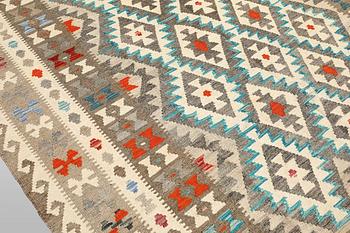 A Kilim carpet, c. 300 x 196 cm.