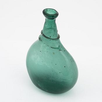 A green glass bottle, 18th/19th Century.