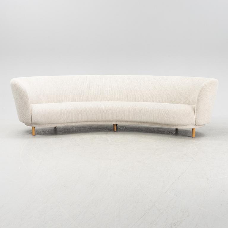 Chris Martin, a 'Dandy' sofa from Massproductions.