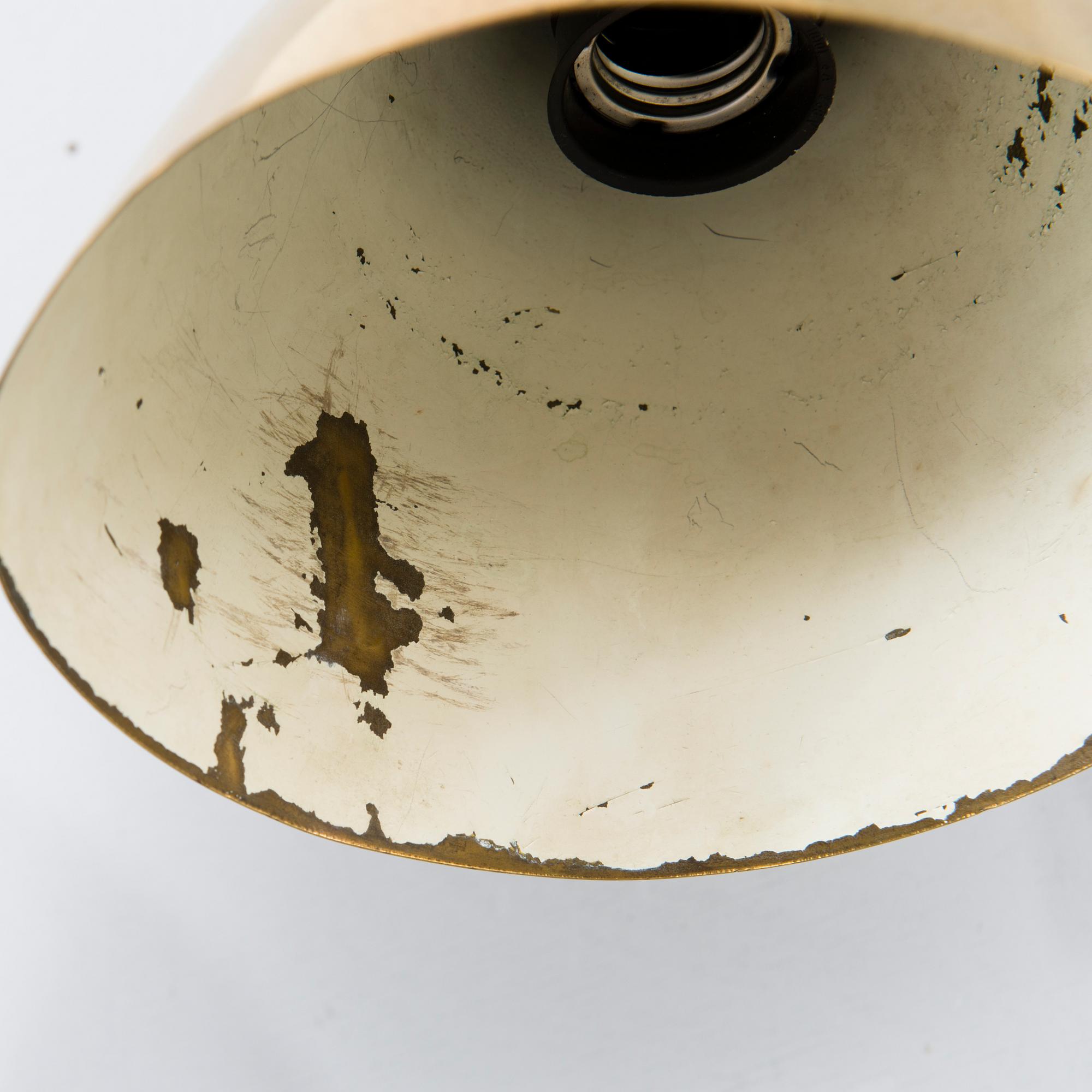 LISA JOHANSSON-PAPE, seinävalaisinpari, malli 3055, Stockmann Orno 1900-luvun puoliväli.