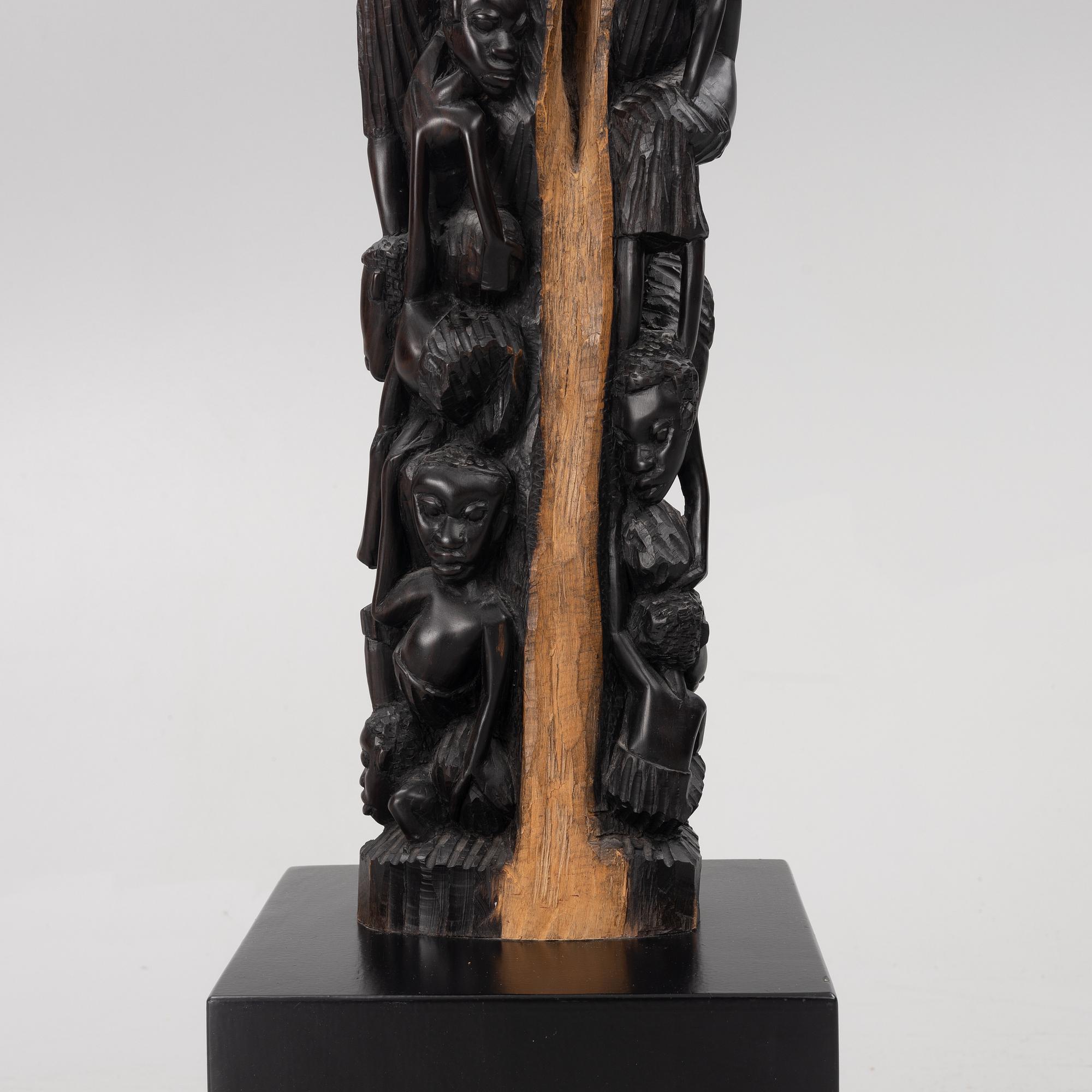 An 'Ujamaa' sculpture, Makonde family tree, mid-20th century.