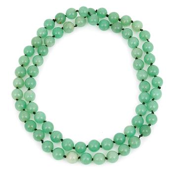 HALSBAND, jade, 1900-tal.