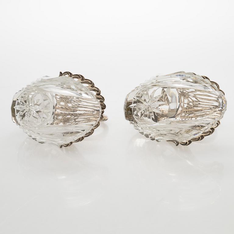 Serveringskålar, ett par, sterling silver och glas, 1900-talets mitt.