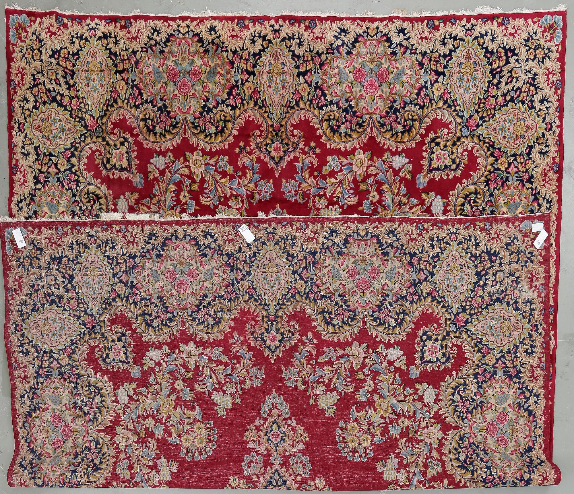 MATTA, old Kirman, ca 390x293 cm.