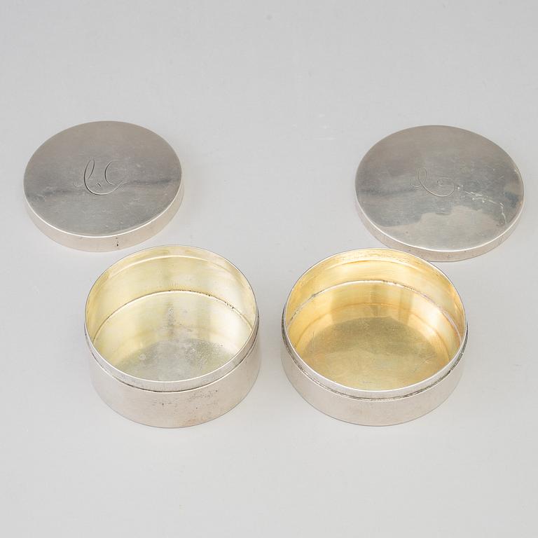 DOSOR 2 st, silver 1804 resp 1809.