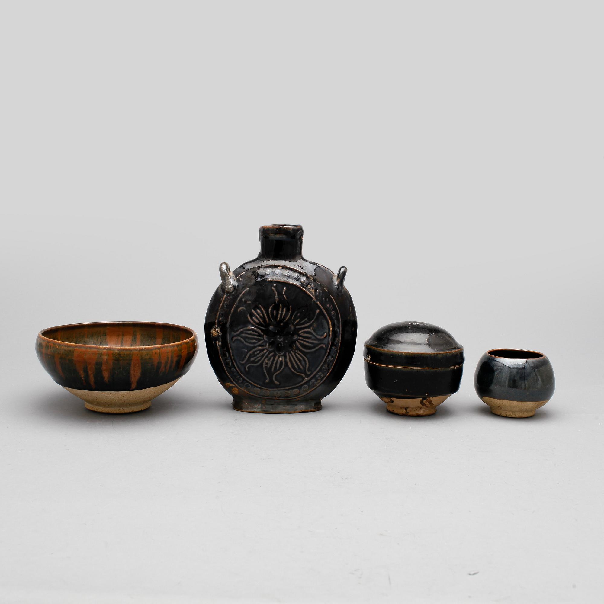 PARTI KERAMIK, 4 delar, Blackware, Kina, 1900-tal.