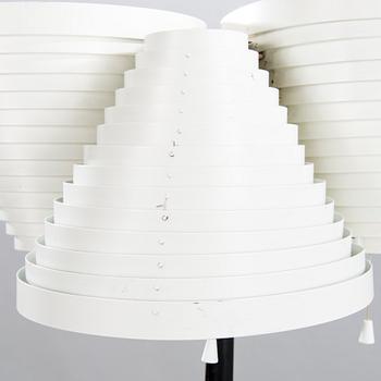 ALVAR AALTO, golvlampa, modell A 809, Valaistustyö.