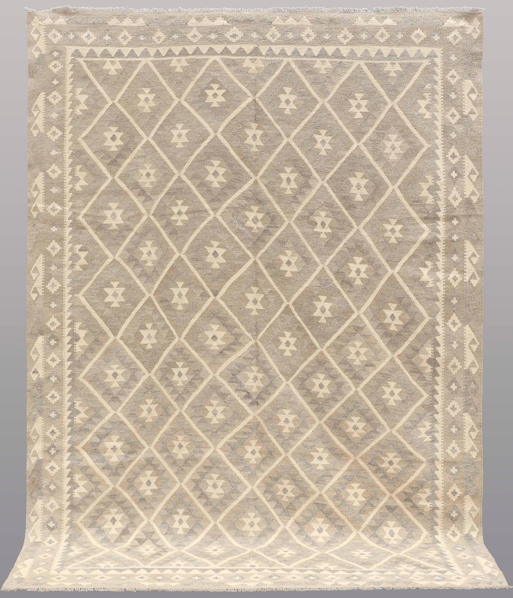 A carpet, Kilim, ca 287 x 203 cm.