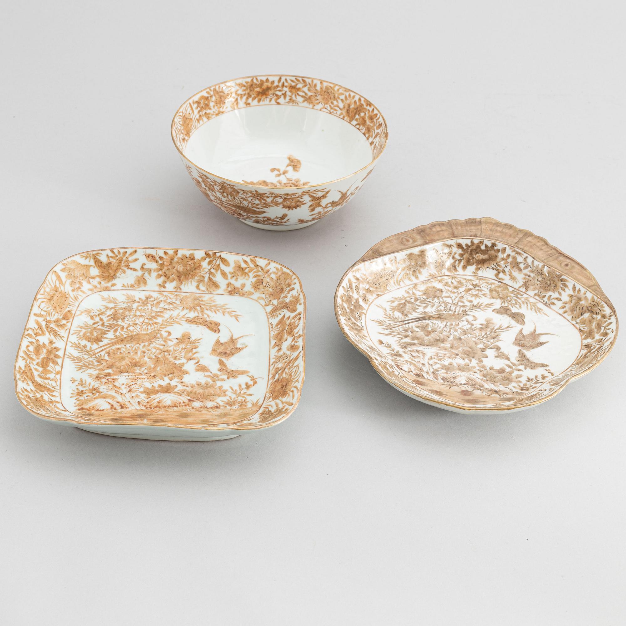 A 36-piece Canton tea service, Qing dynasty, second half of the 19th Century.