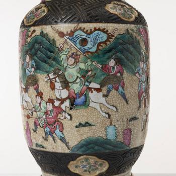 Table lamp, China, first half of the 20th century.