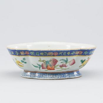 SKÅL, porslin, Kina 1800-talets slut.
