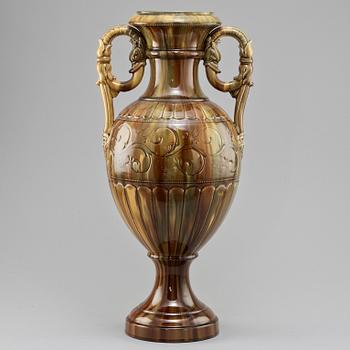 URNA, flintgods, sekelskiftet 1800/1900.