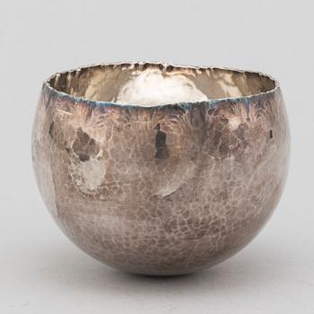 RAY URBAN, skål, sterlingsilver, daterad Stockholm 1989.