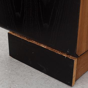 Dyrlund & Smith, hurtsar/skåp, ett par, Danmark, 1900-talets senare del.