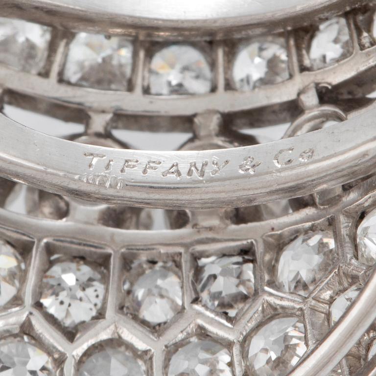 Tiffany ring med gammalslipade diamanter total vikt ca 4 ct.